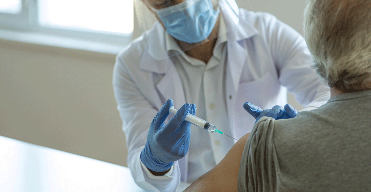 Vacunación a personas con EPS